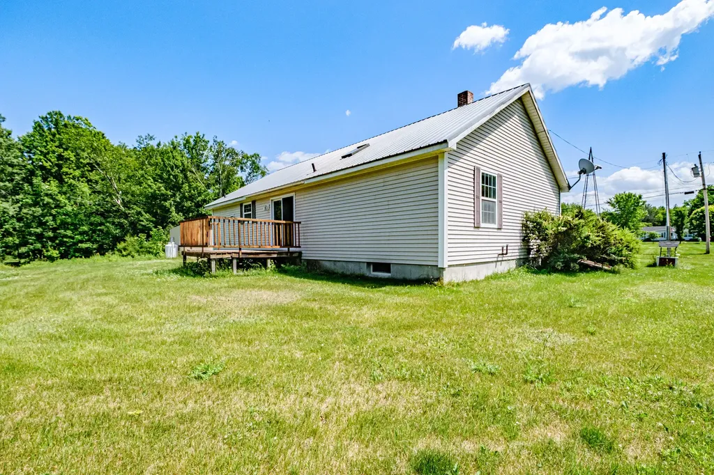 25 E Andrews Hill Road Otisfield ME 04270