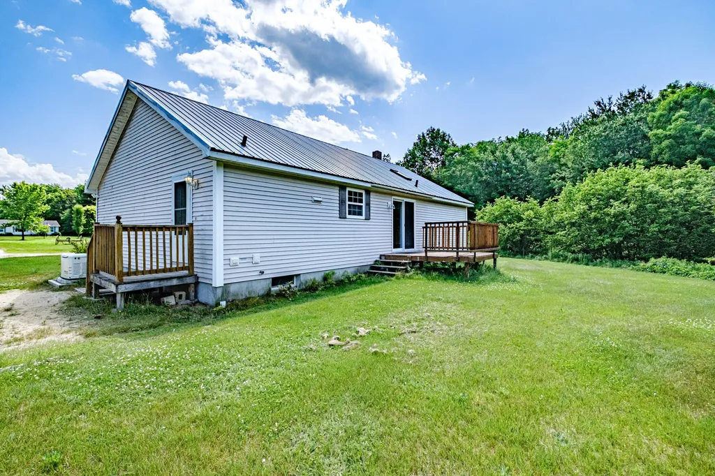 25 E Andrews Hill Road Otisfield ME 04270
