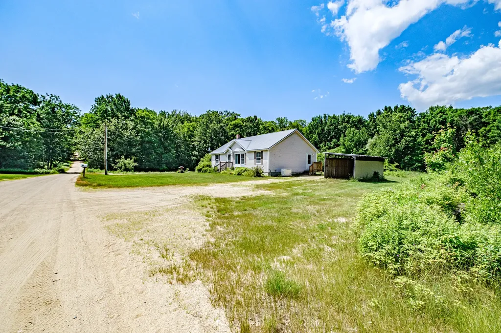 25 E Andrews Hill Road Otisfield ME 04270