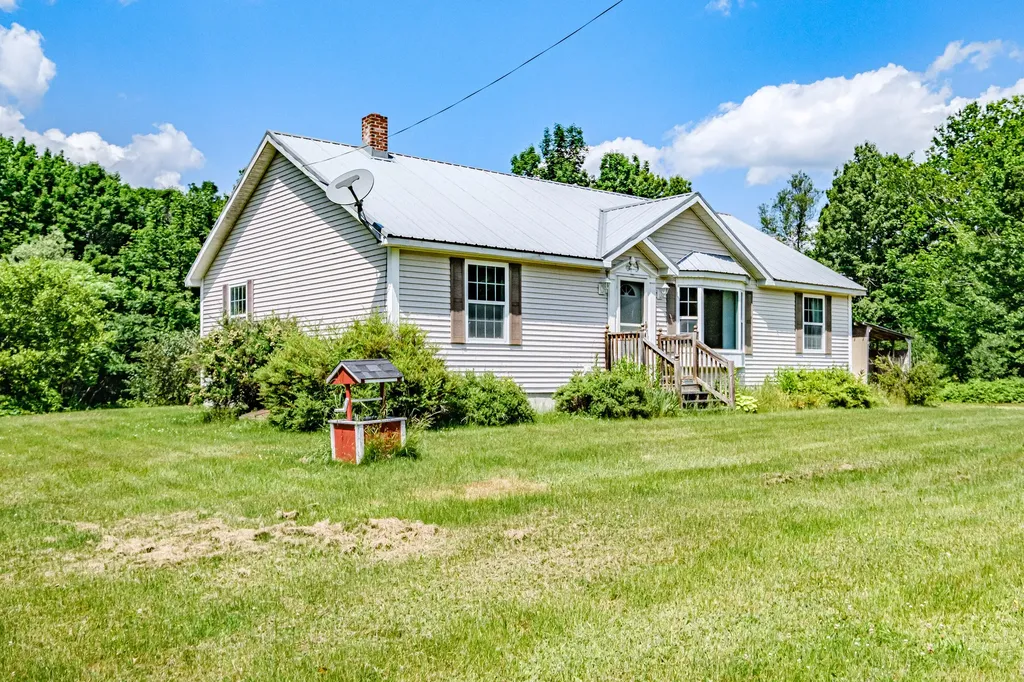 25 E Andrews Hill Road Otisfield ME 04270