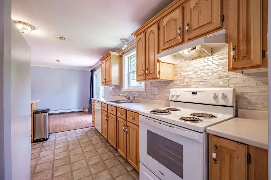 25 E Andrews Hill Road Otisfield ME 04270