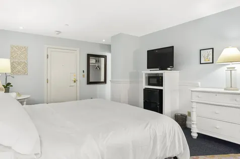 306 Eddy Road Edgecomb ME 04556
