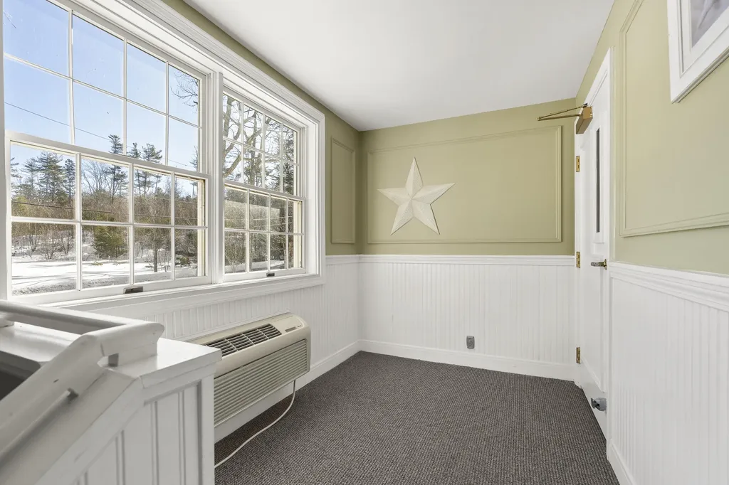 306 Eddy Road Edgecomb ME 04556