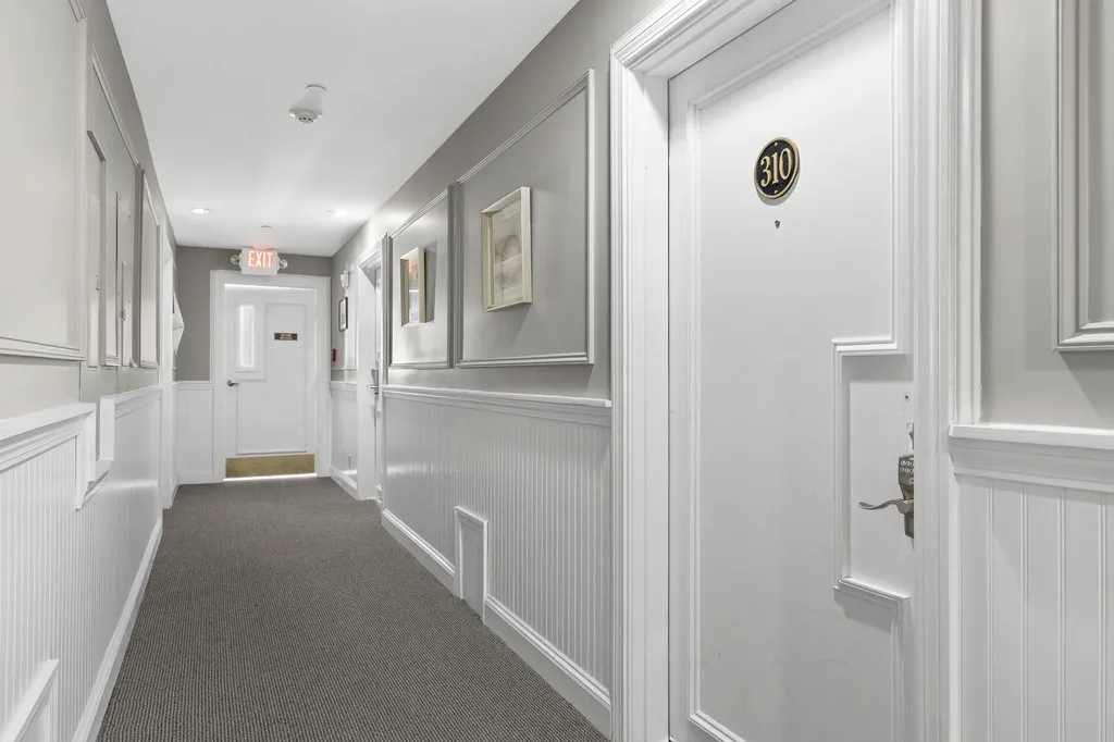 306 Eddy Road Edgecomb ME 04556