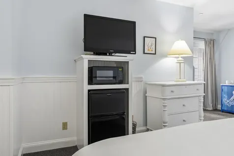 306 Eddy Road Edgecomb ME 04556