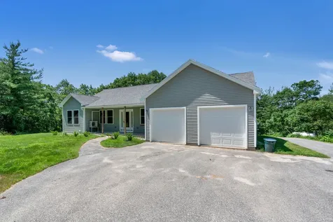 21 Cummings Way Falmouth ME 04105