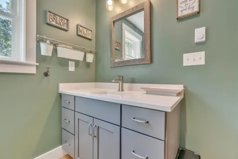 51 Tenny Hill Road Raymond ME 04071