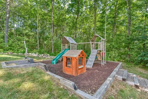 51 Tenny Hill Road Raymond ME 04071