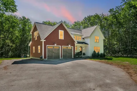 51 Tenny Hill Road Raymond ME 04071