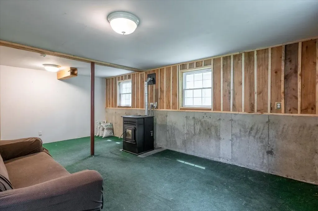 415 Waldoboro Road Jefferson ME 04348