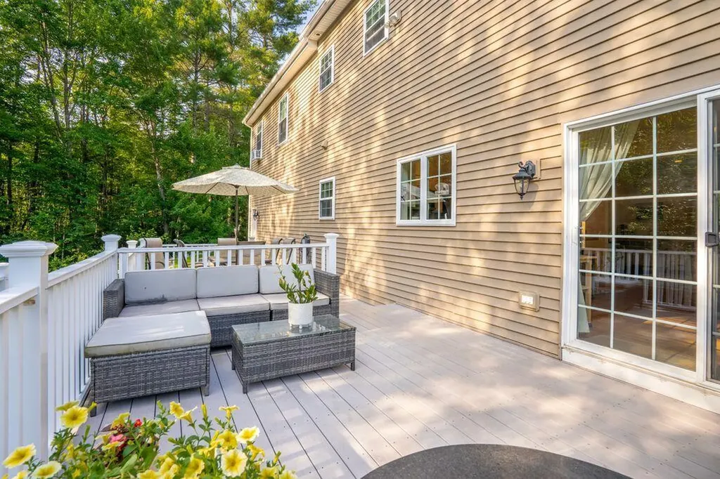 57 Thrush Terrace Windham ME 04062