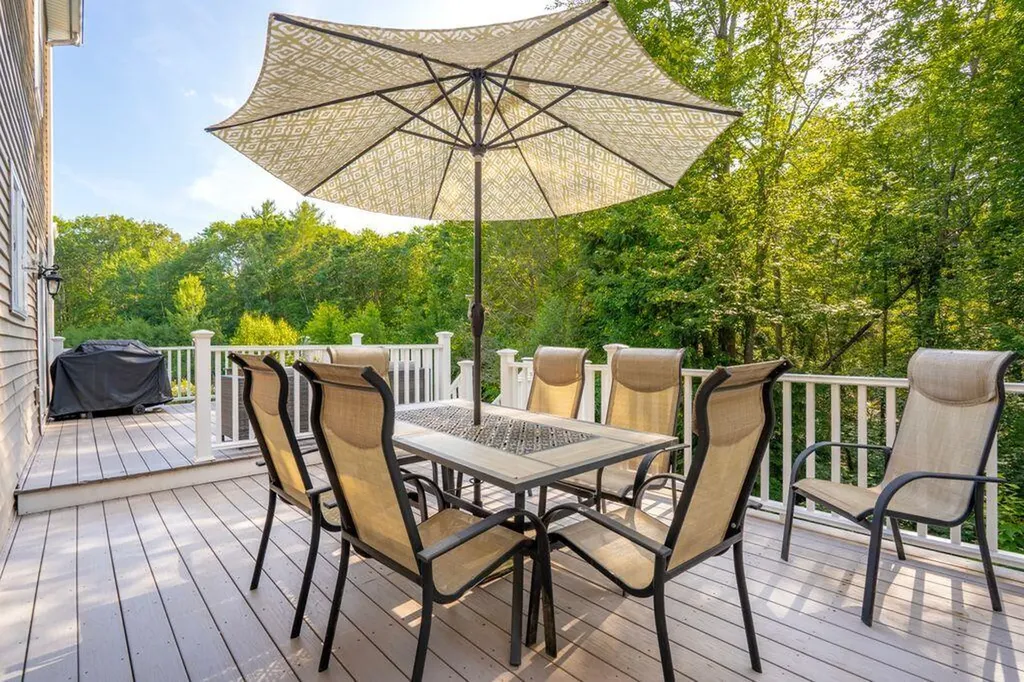 57 Thrush Terrace Windham ME 04062