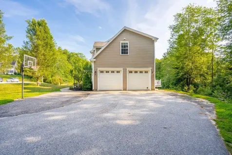 57 Thrush Terrace Windham ME 04062