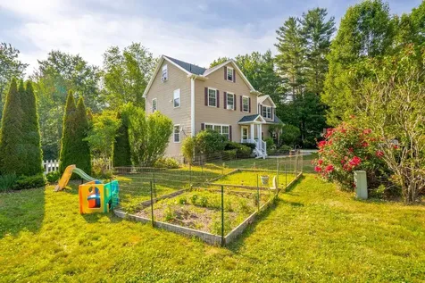 57 Thrush Terrace Windham ME 04062