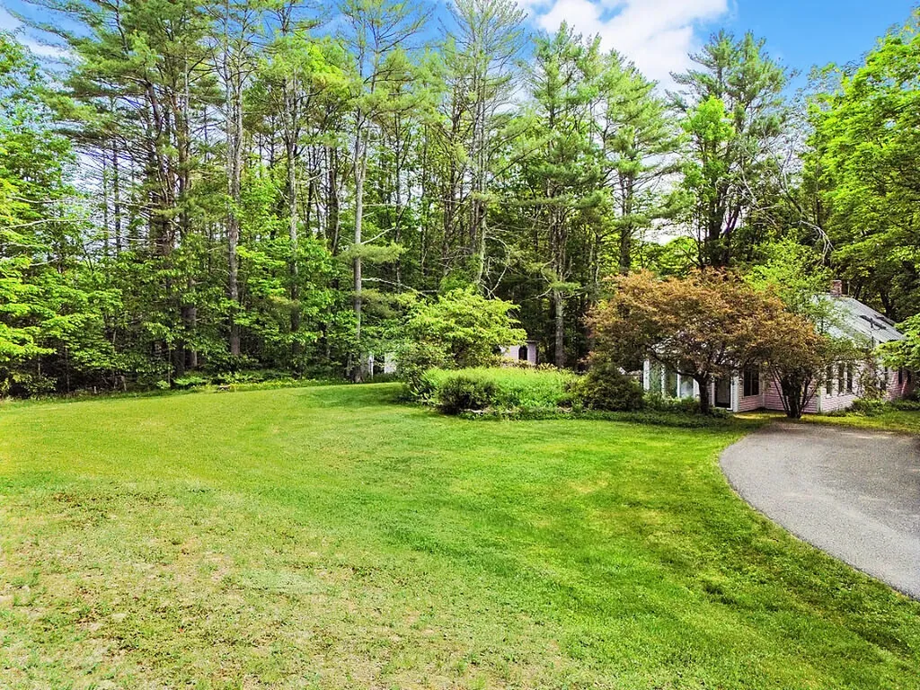 722 Belgrade Road Mount Vernon ME 04352