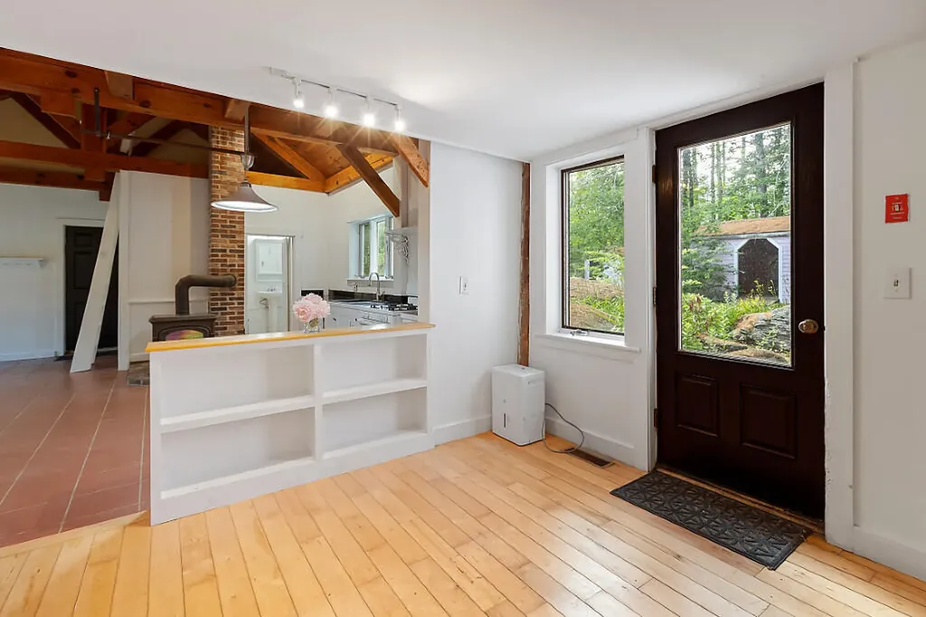 722 Belgrade Road Mount Vernon ME 04352