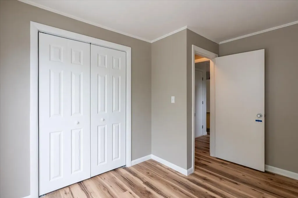 1069 River Avenue Gardiner ME 04345