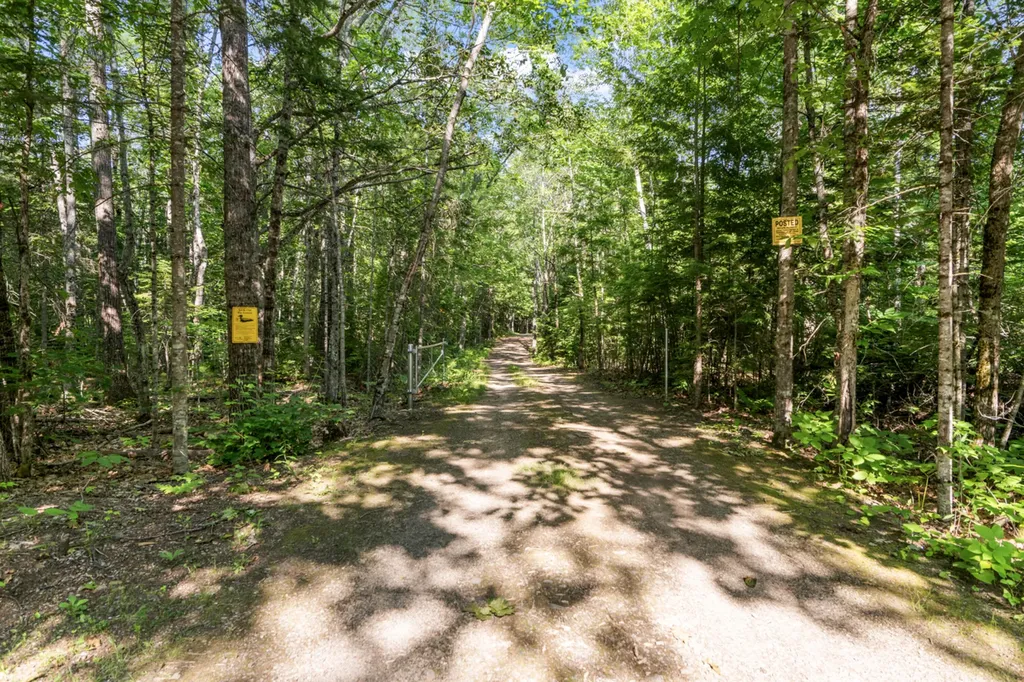 175 Buck N Doe Trail Augusta ME 04330