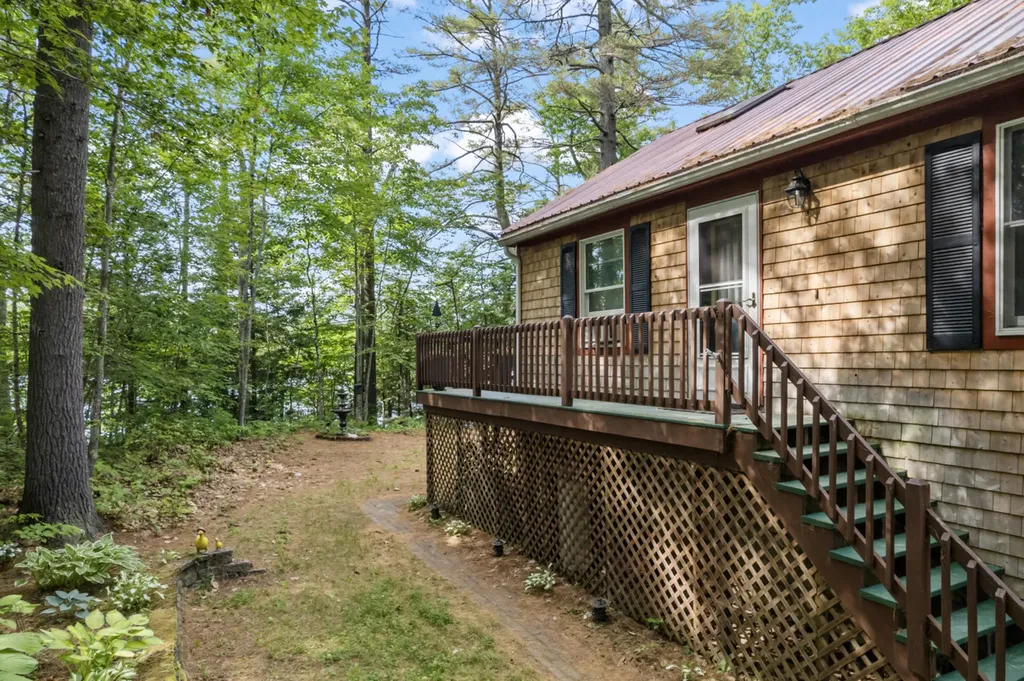 175 Buck N Doe Trail Augusta ME 04330