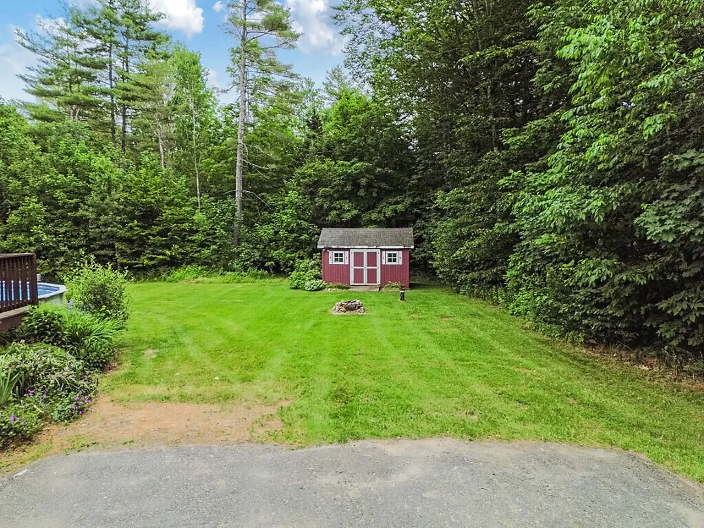 96 Ten Lots Road Fairfield ME 04937