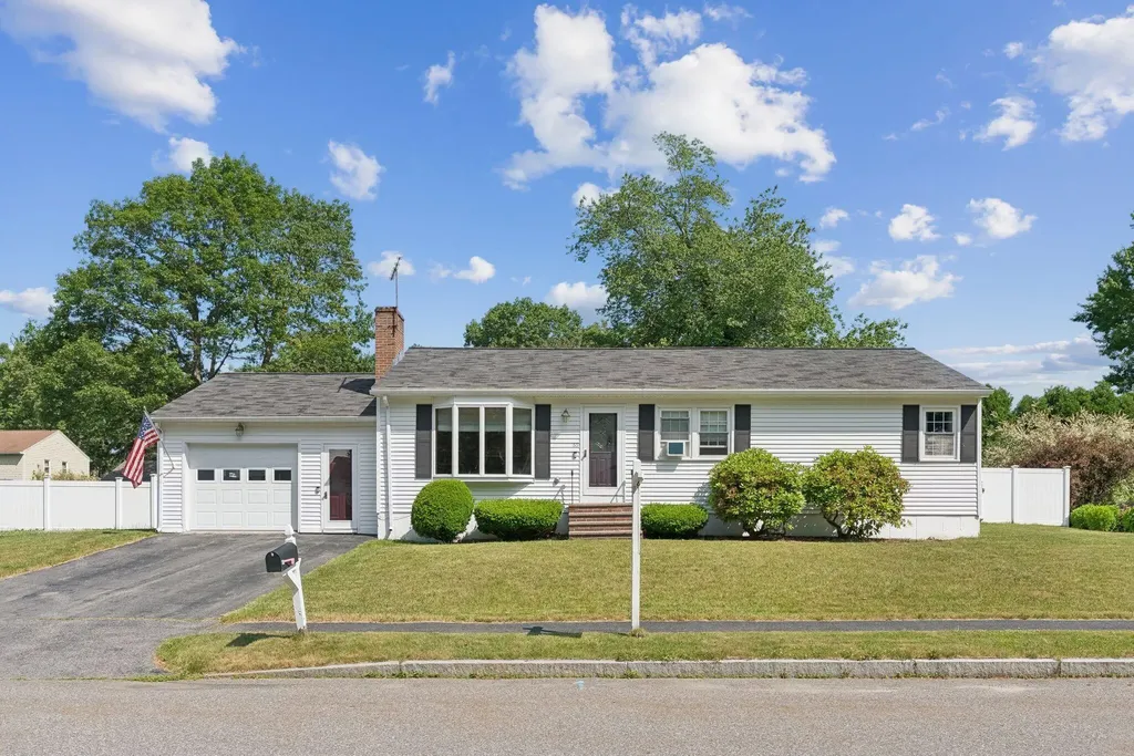 66 Rustic Lane Portland ME 04103