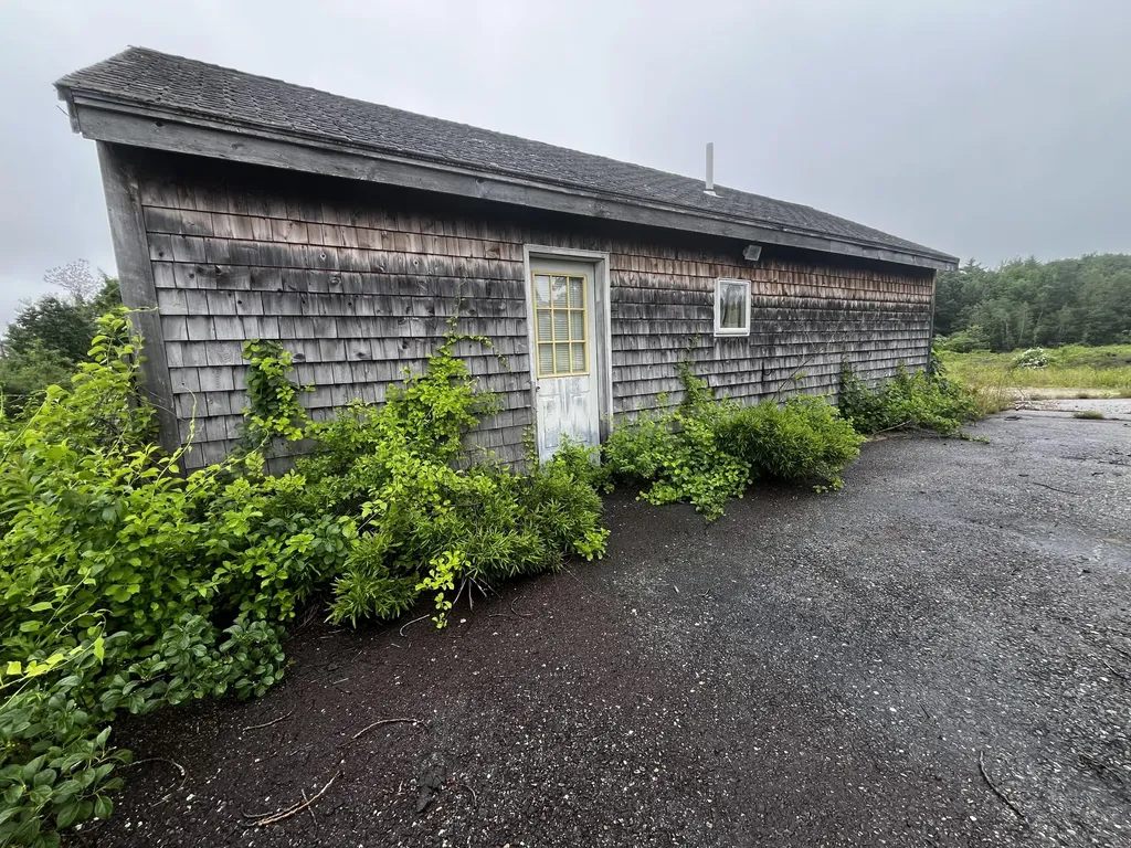 Lyman ME 04002