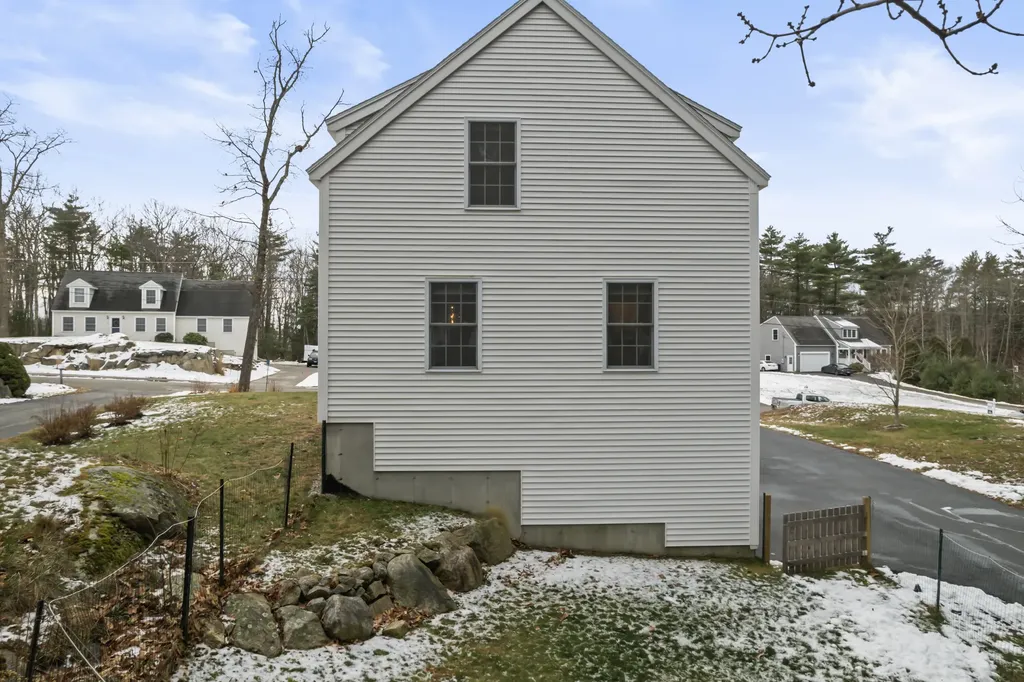 9 Parker Ridge Road Biddeford ME 04005
