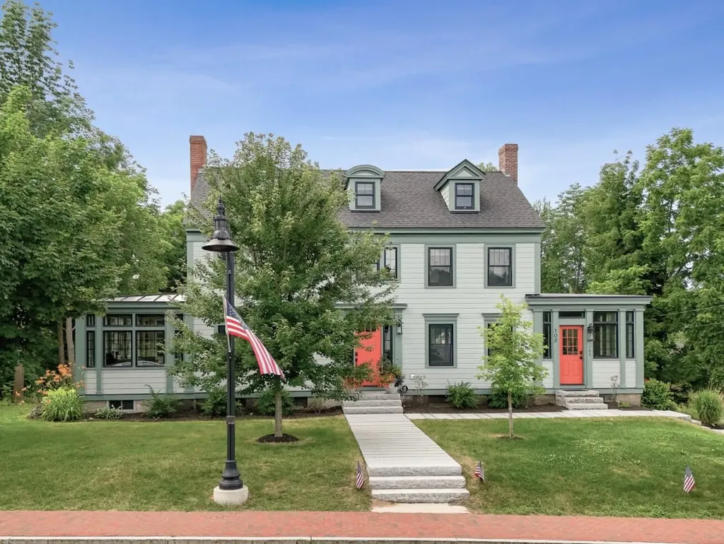 102 Main Street Belgrade ME 04917