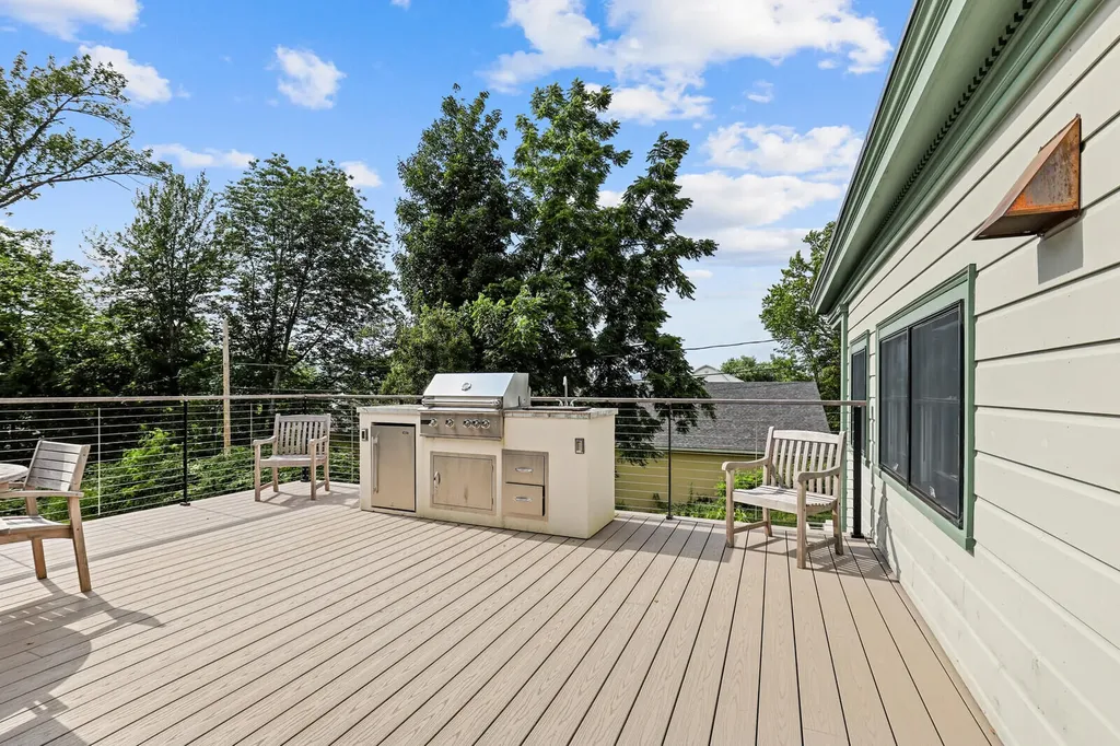 102 Main Street Belgrade ME 04917