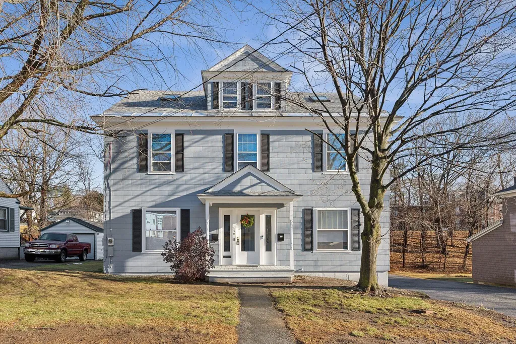 130 Western Avenue Auburn ME 04210