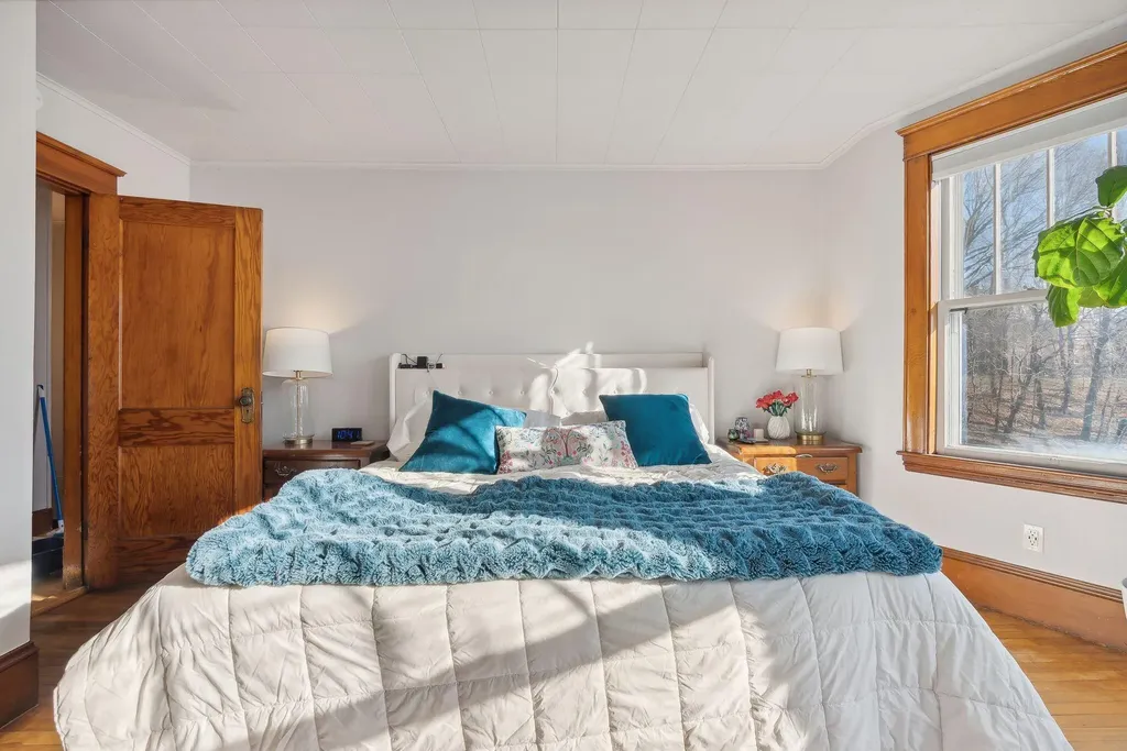 130 Western Avenue Auburn ME 04210