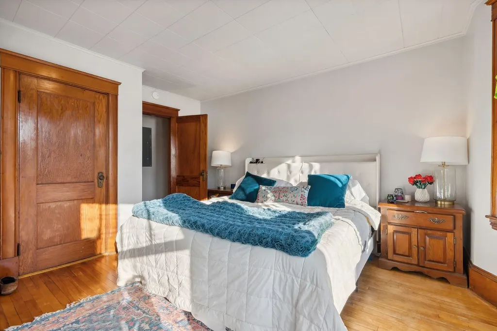 130 Western Avenue Auburn ME 04210