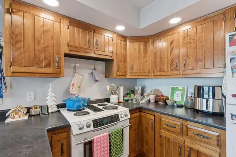 130 Western Avenue Auburn ME 04210