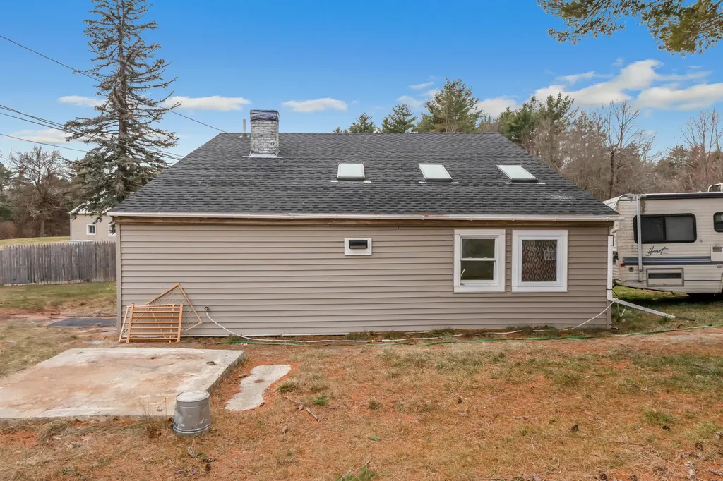 90 Broadturn Road Scarborough ME 04074