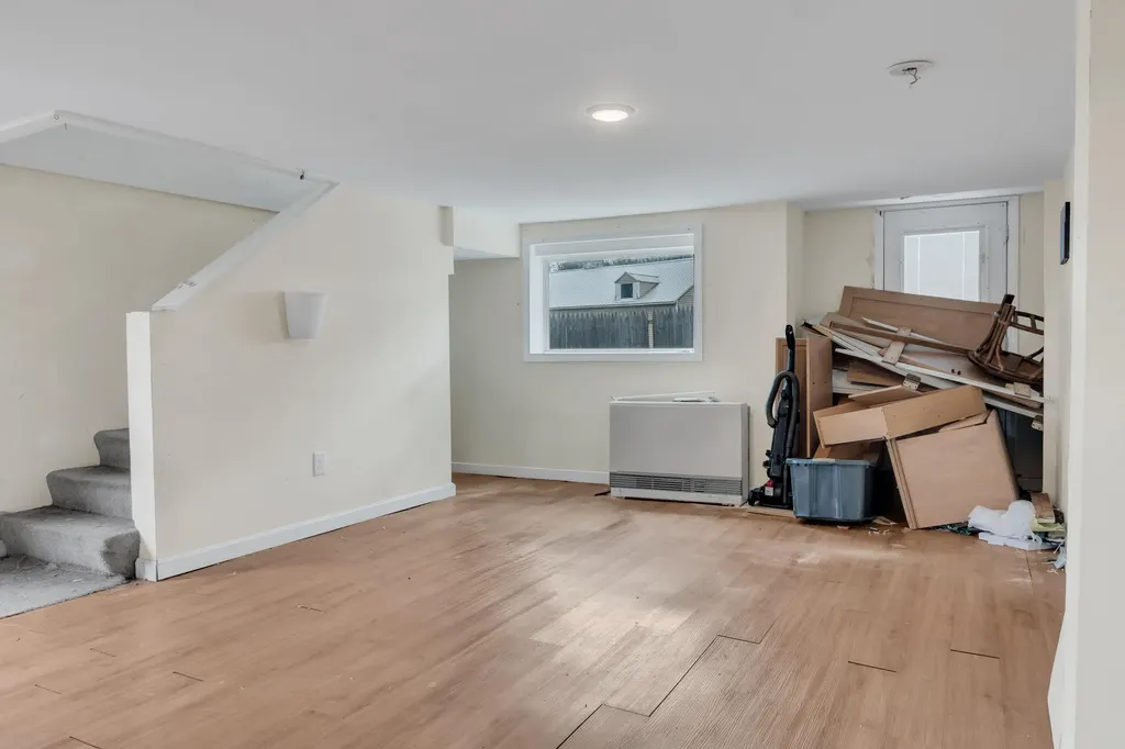 90 Broadturn Road Scarborough ME 04074