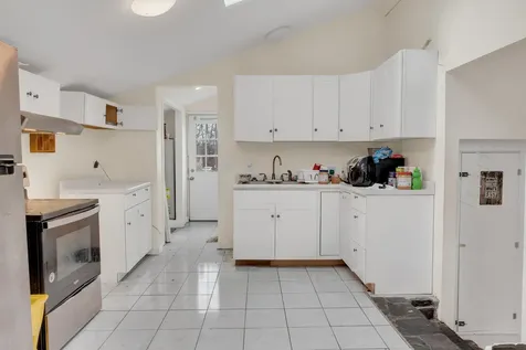 90 Broadturn Road Scarborough ME 04074