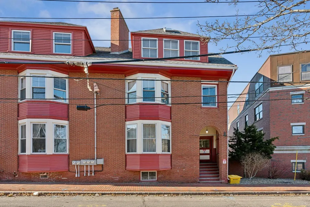 3 Walker Street Portland ME 04102