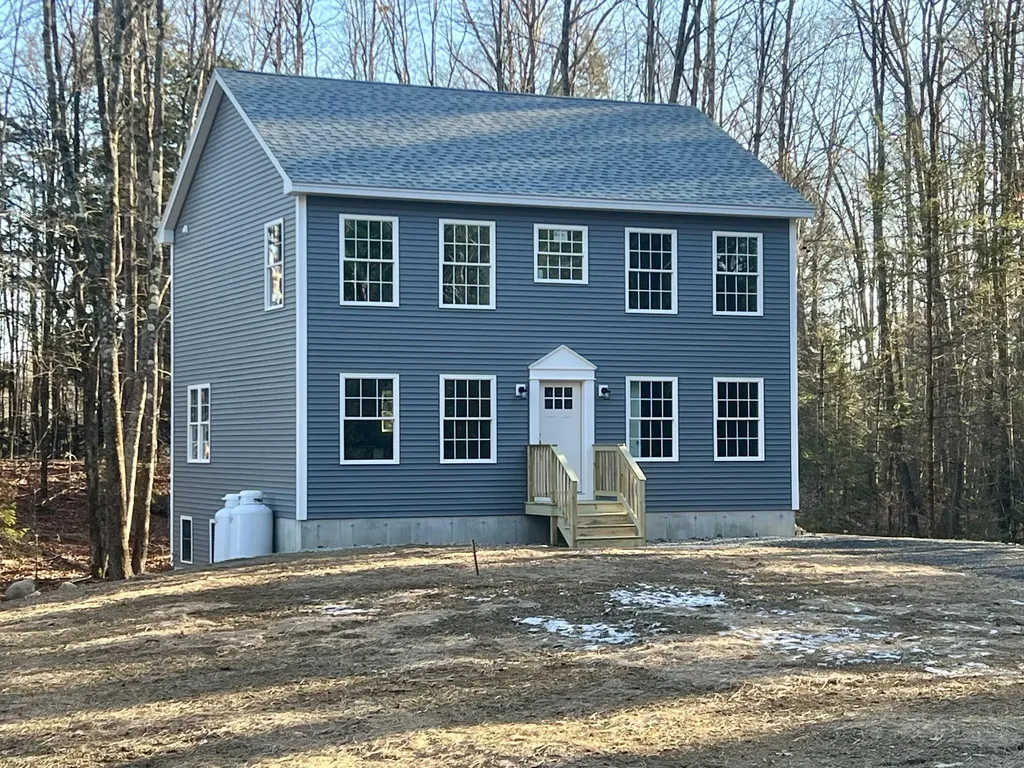 14 Short Dirt Road New Gloucester ME 04260