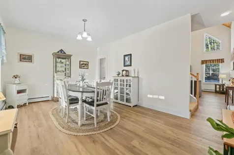 28 Mayberry Landing Naples ME 04055