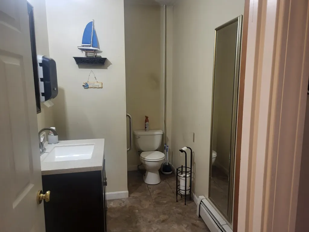 37 Water Street Rockland ME 04841