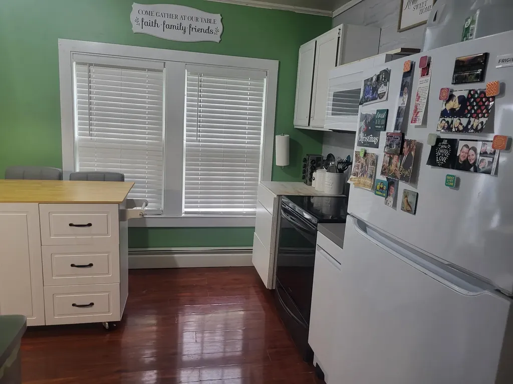 37 Water Street Rockland ME 04841