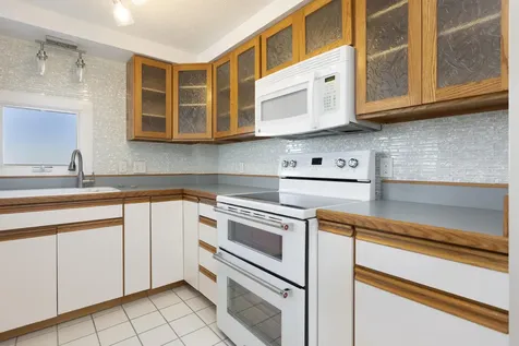221 E Grand Avenue Old Orchard Beach ME 04064