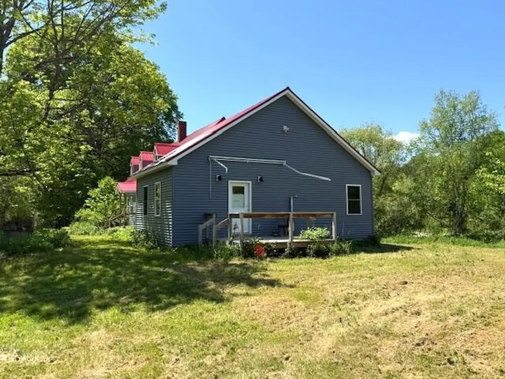 203 Beans Corner Road New Sharon ME 04955