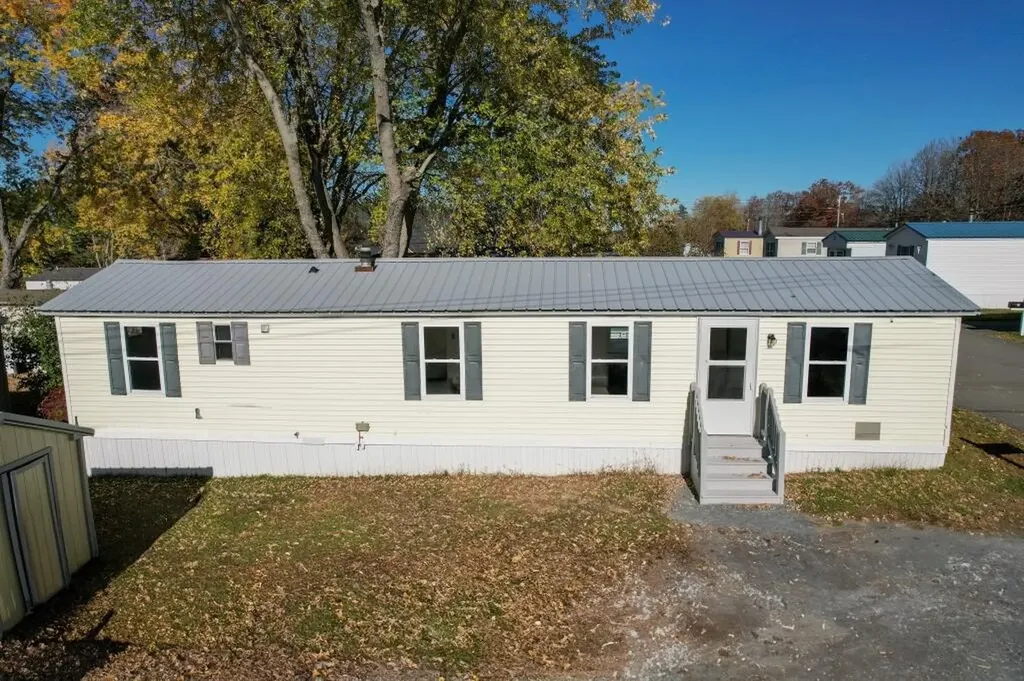 11 Ellen Drive Holden ME 04429