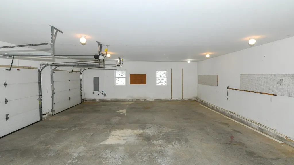 381 Quaker Ridge Road Casco ME 04015