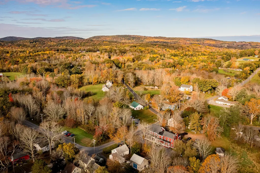 6 Heal Road Lincolnville ME 04849
