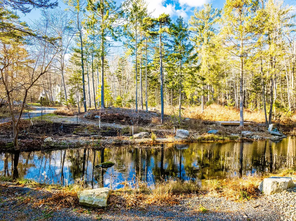 122,7-1 Timbercliffe Drive Camden ME 04843