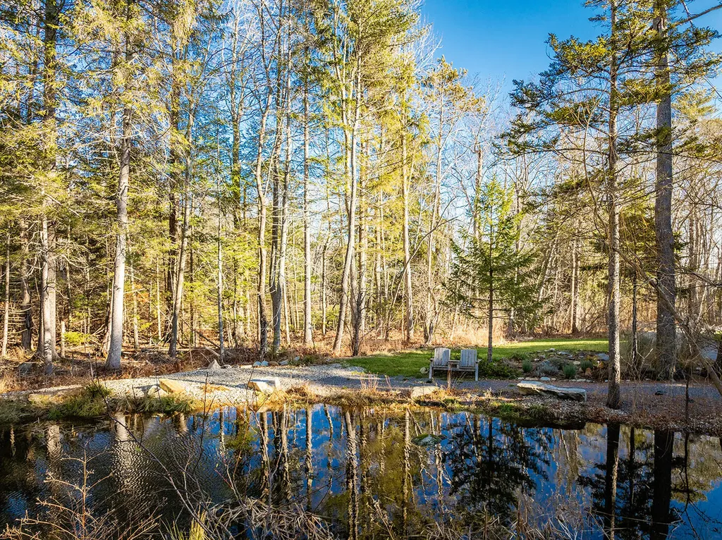 122,7-1 Timbercliffe Drive Camden ME 04843