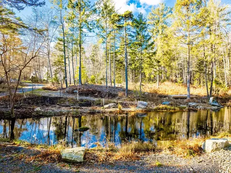 122,7-1 Timbercliffe Drive Camden ME 04843