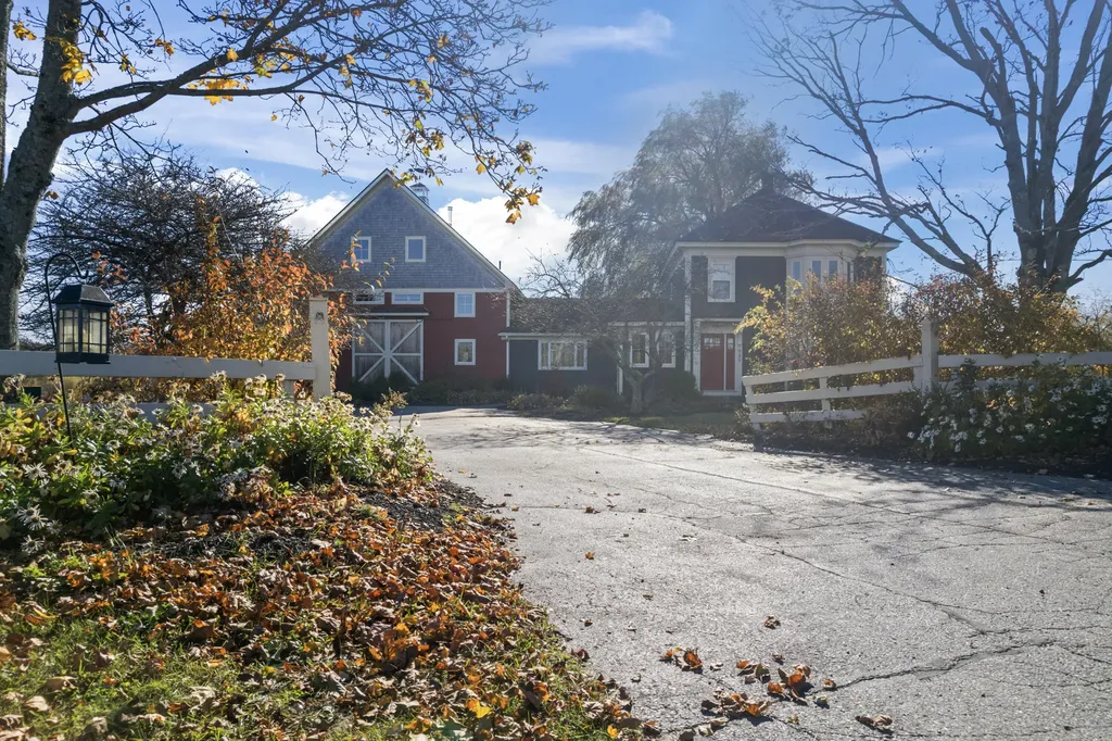 920 Alewive Road Kennebunk ME 04043